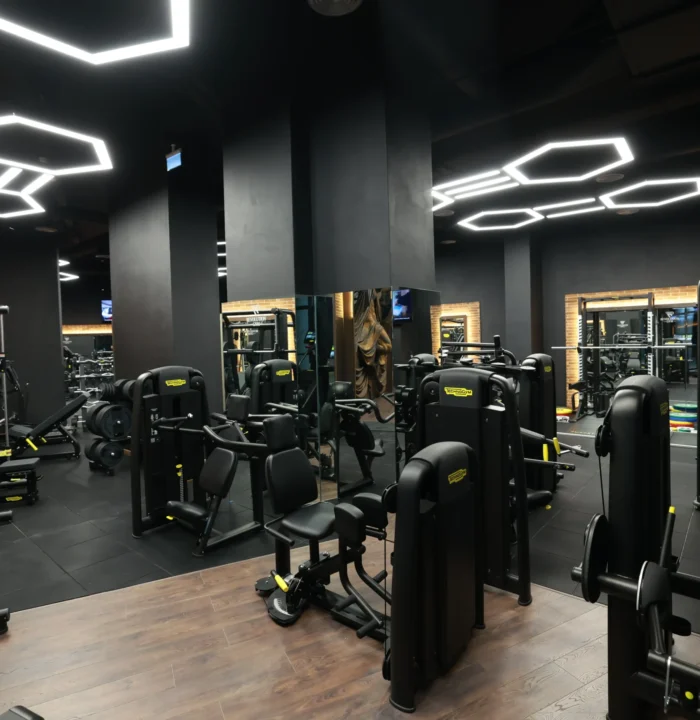 Revolution Gym Tirane, ALBANIA (100)