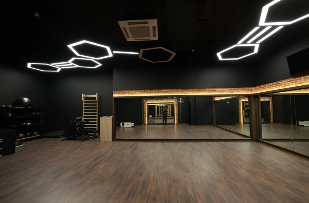 Revolution Gym Tirane, ALBANIA (141)